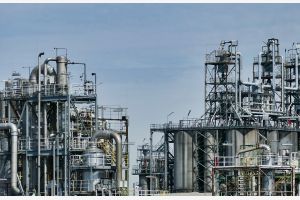 s refinery 3613522 1280